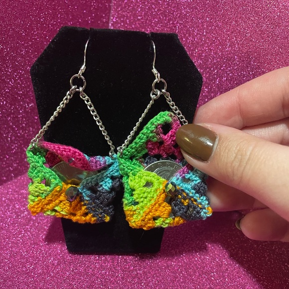 🪲The Neon Demon “Just in Case” Earrings🪲 - Picture 2 of 5